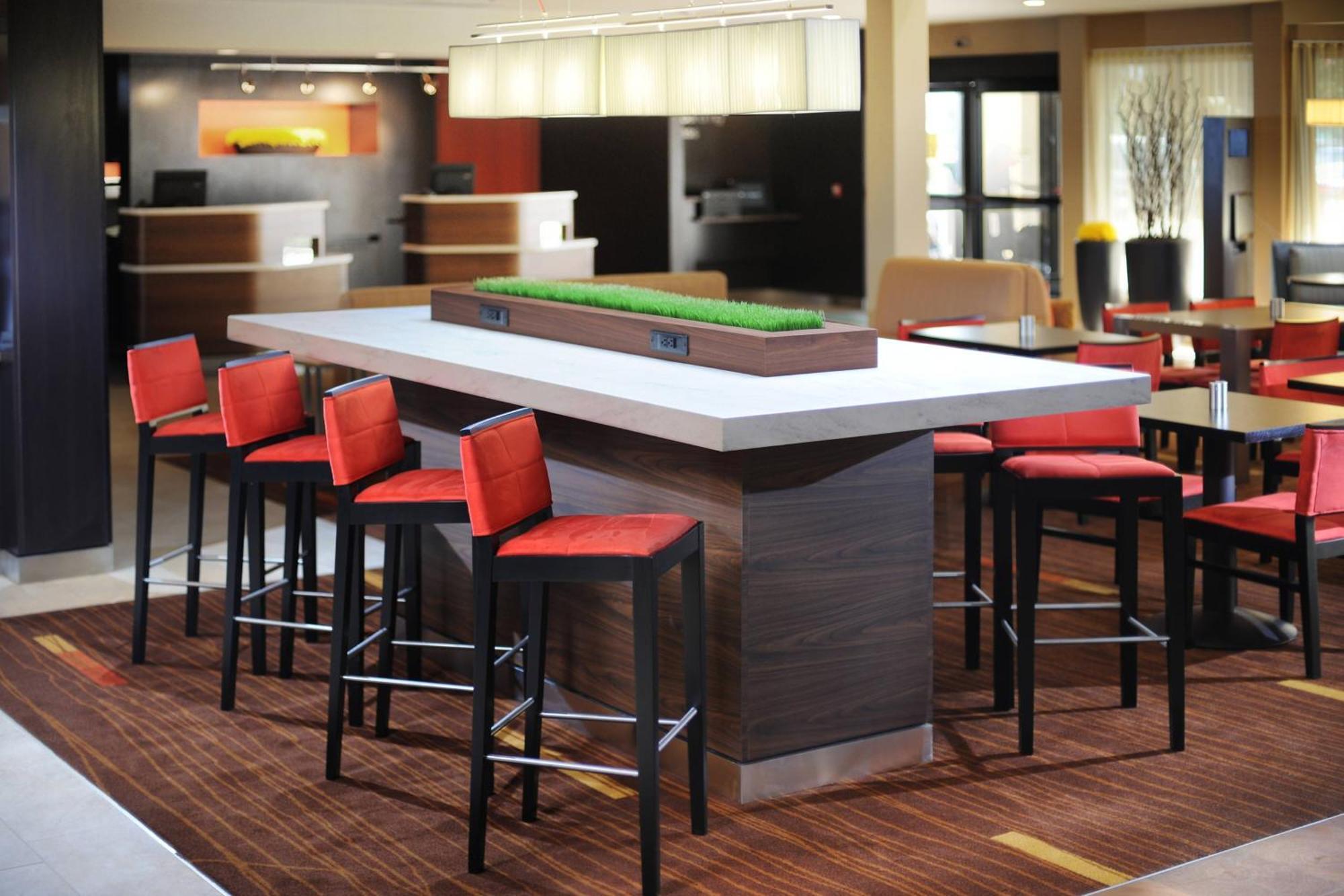 Hotel Courtyard By Marriott Houston Hobby Airport Extérieur photo